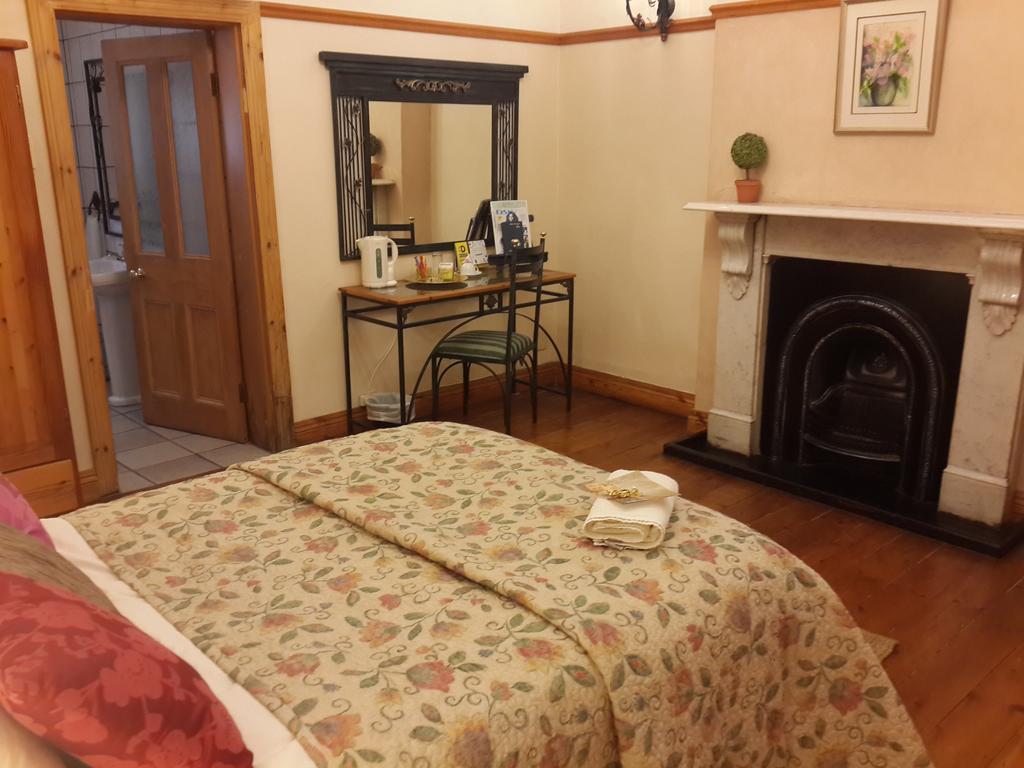 Cecil John Rhodes Guest House Kimberley Esterno foto