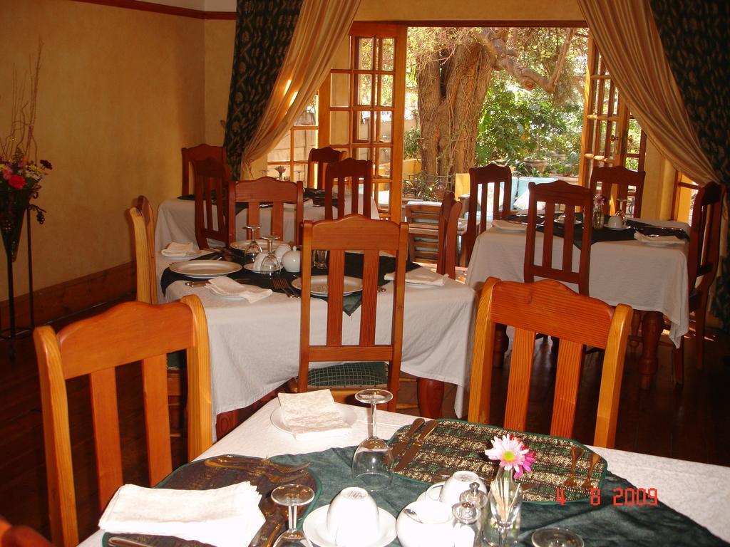 Cecil John Rhodes Guest House Kimberley Esterno foto